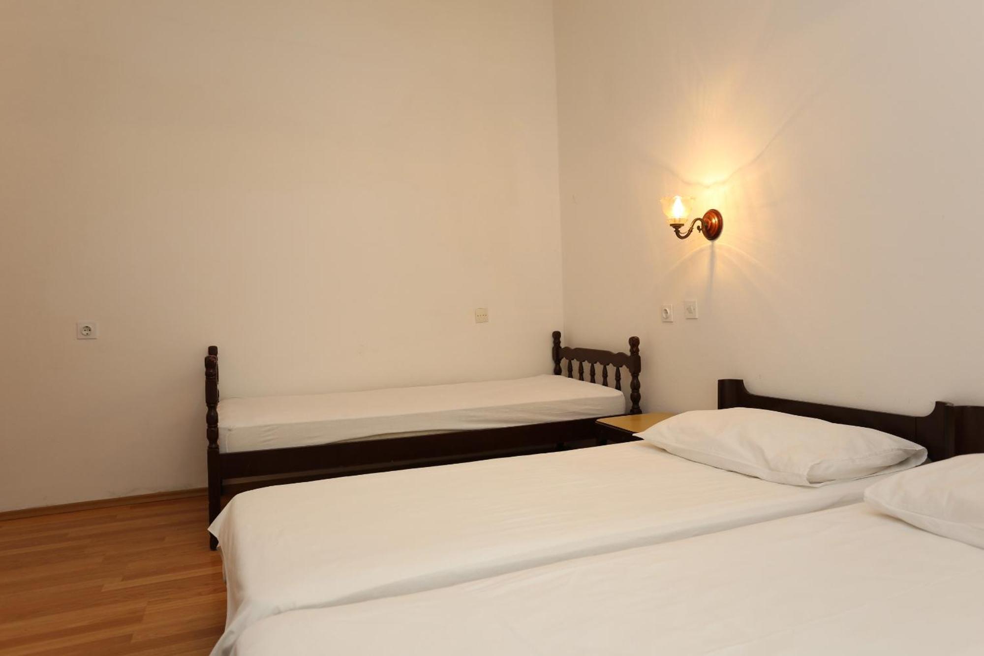 Apartments By The Sea Luka Dubrava, Peljesac - 284 Janjina Oda fotoğraf